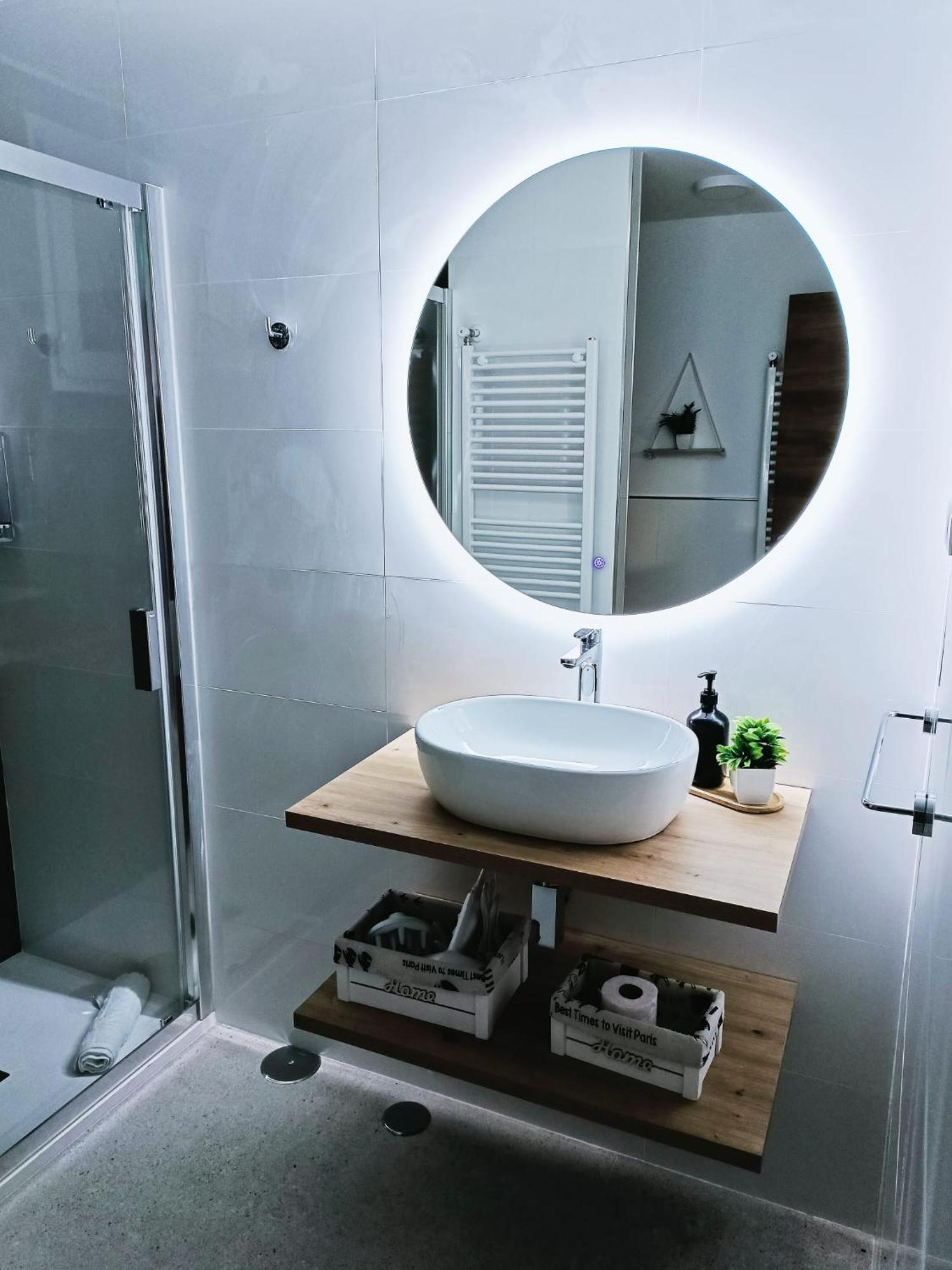 Violeta Suite Madrid Bagian luar foto