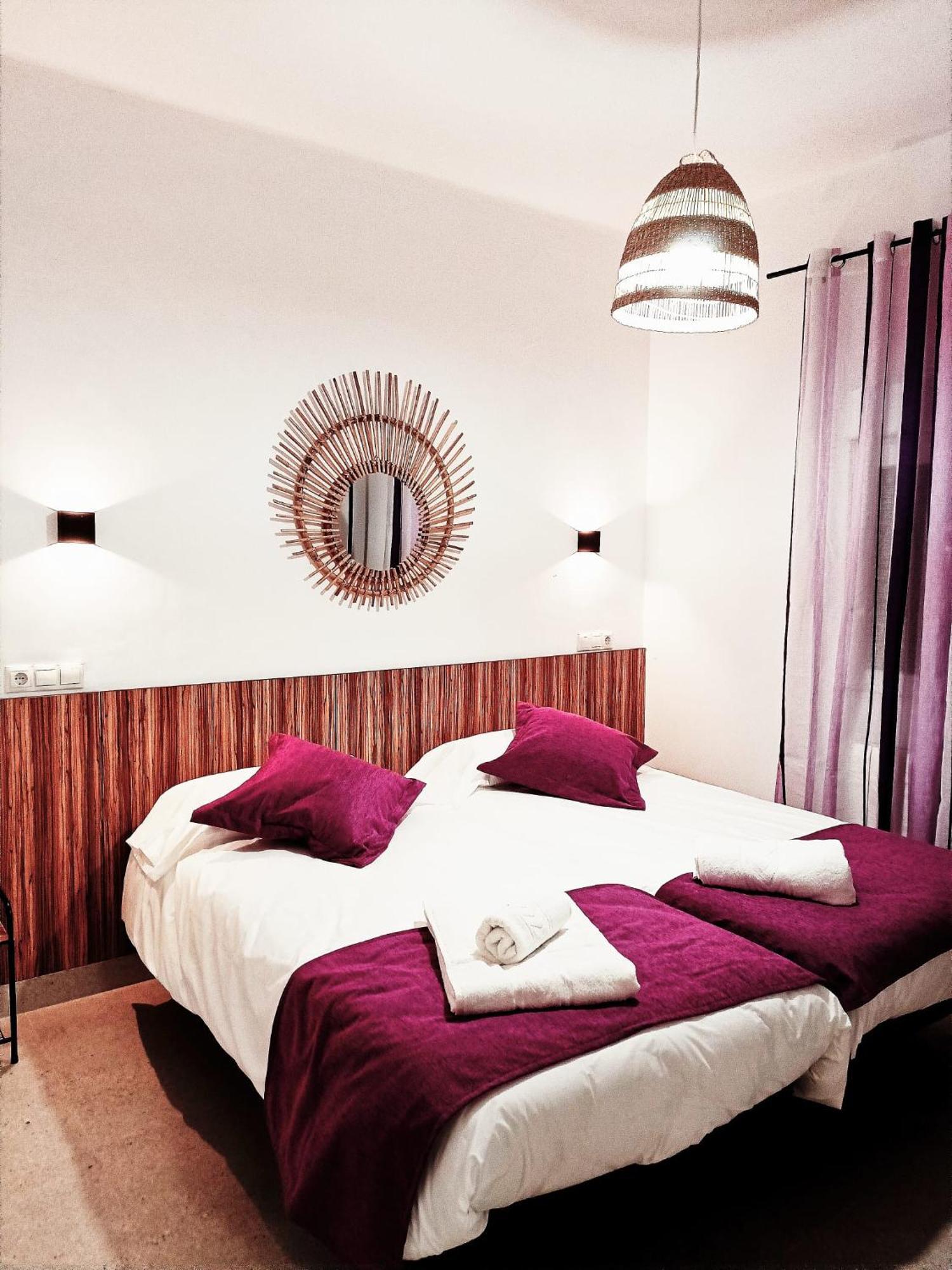 Violeta Suite Madrid Bagian luar foto