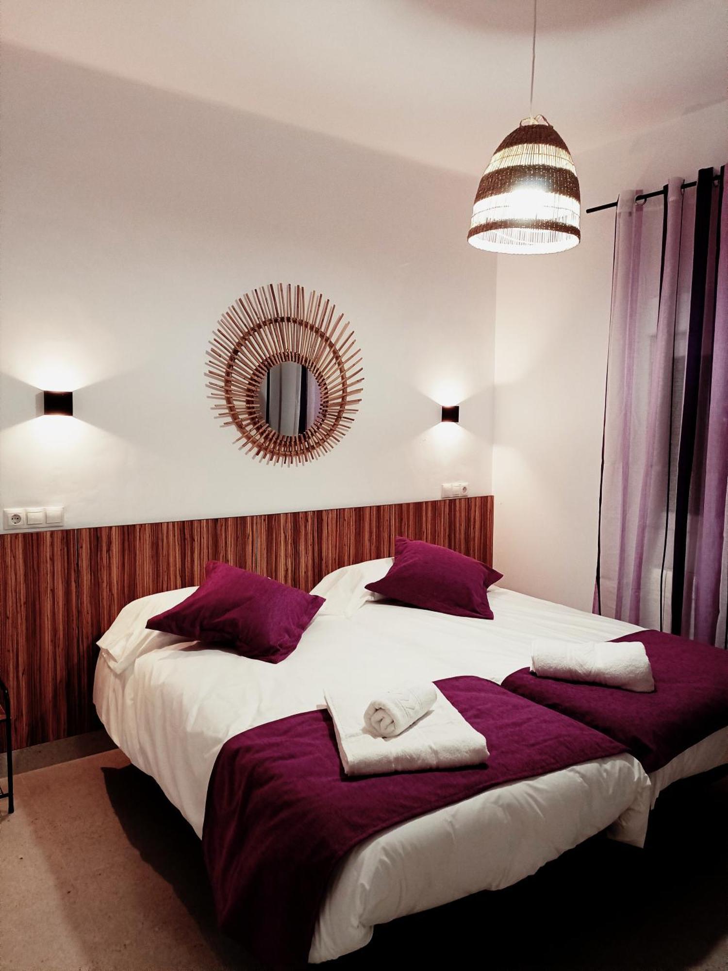 Violeta Suite Madrid Bagian luar foto