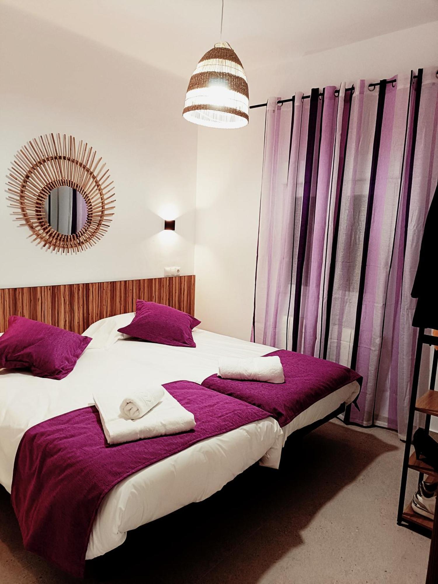 Violeta Suite Madrid Bagian luar foto